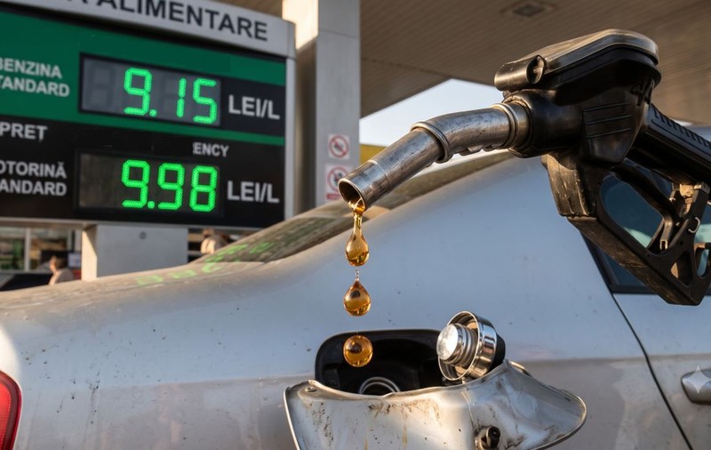 Cum s-au scumpit benzina și motorina în România, în ultimele 5 luni, de la începutul conflictului din Iran