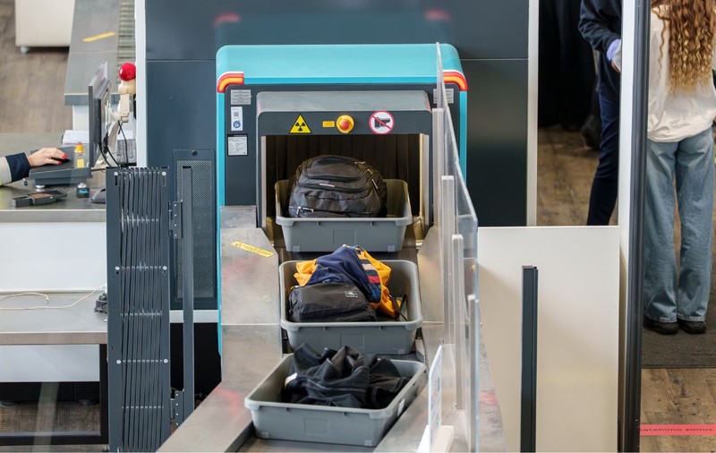 9 din 10 verificări la controlul de securitate din aeroport apar din cauze banale. Cum trebuie să așezi obiectele în bagaj pentru a le evita