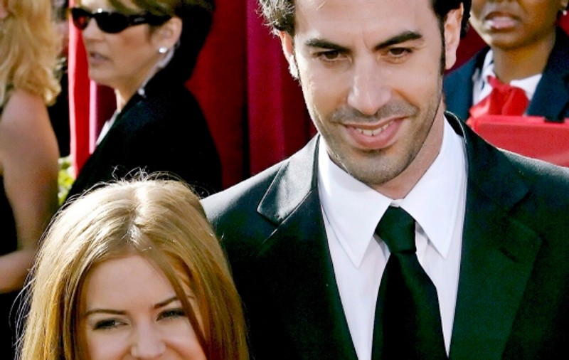 Sacha Baron Cohen şi Isla Fisher vor mai avea un copil