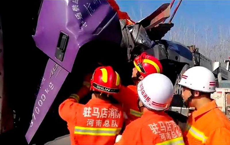 Accident rutier grav în China. Sunt 17 morţi şi 22 de răniţi