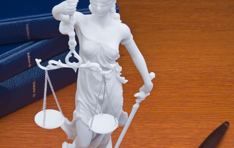 Judecătoarea bătăuşă ar putea fi sancţionată