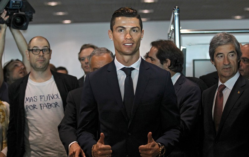 Cristiano Ronaldo are o statuie care nu-i seamănă deloc! E, mai degrabă, o caricatură! FOTO în articol