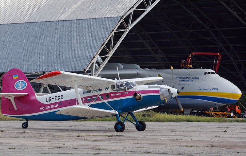Ucraina a arestat doi membri din conducerea producătorului aeronautic Motor Sich, pentru colaborare cu Rusia