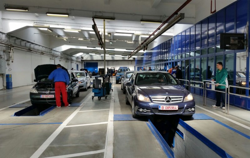 Schimbări importante pentru șoferi de la data de 1 septembrie. Și patronii de firme sunt vizați