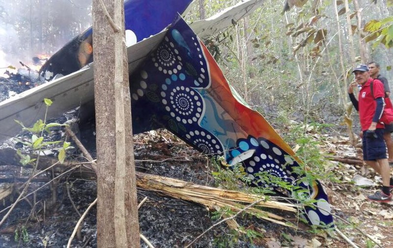 FOTO| Avion prăbușit în Costa Rica în ultima zi a anului. 12 persoane au murit