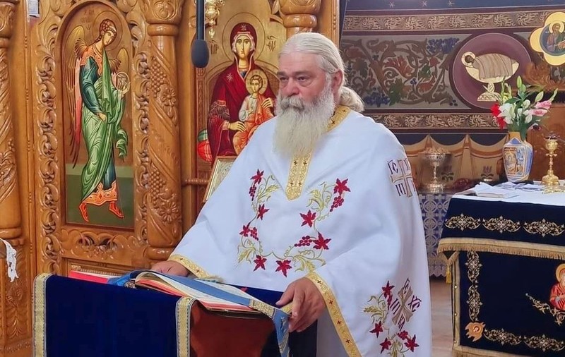 Reacția Mitropoliei la imaginile în care preotul Calistrat Chifan apare lovind o femeie. „Absolut regretabil”