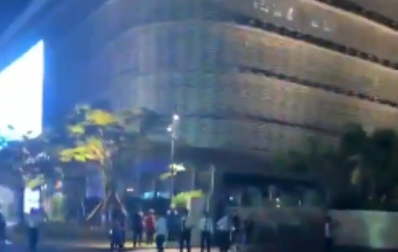 35 de morți și peste 40 de răniți, după ce un șofer a intrat cu mașina în mulțime, într-un oraș din China | VIDEO