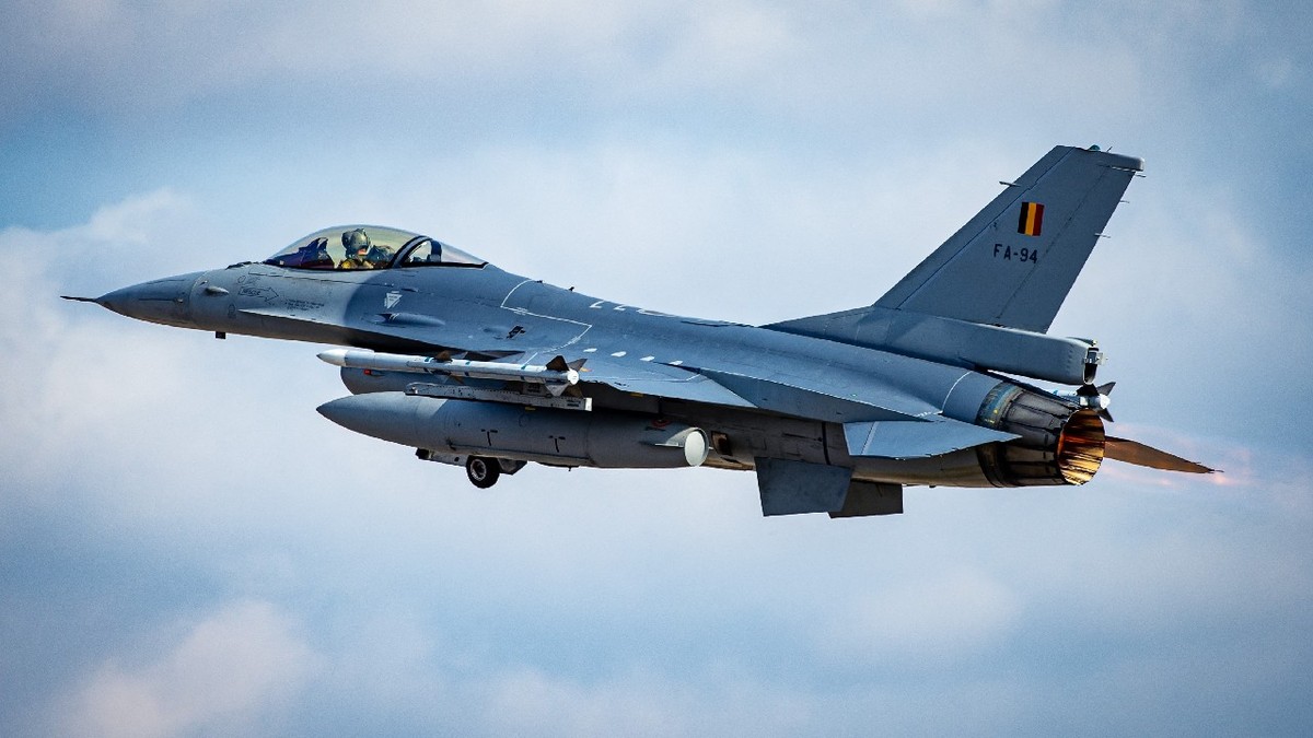 Un avion General Dynamics F-16AM Fighting Falcon al Forțelor Aeriene Belgiene. 3 februarie 2024.