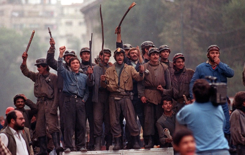 Dosarul Mineriadei din iunie 1990, întors la Parchetul Militar pentru refacerea anchetei