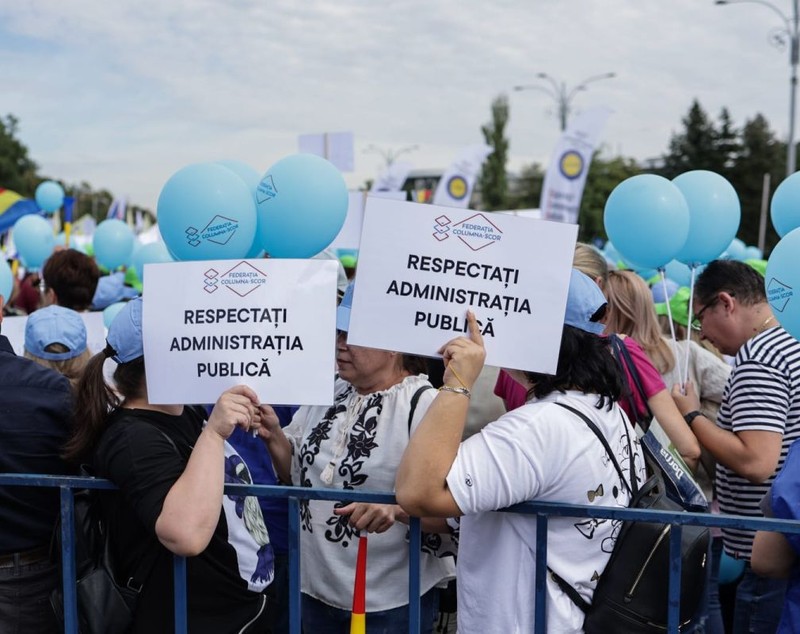 Sindicaliștii din administrația publică protestează în Capitală și amenință cu greva generală dacă măsurile Executivului sunt adoptate | VIDEO