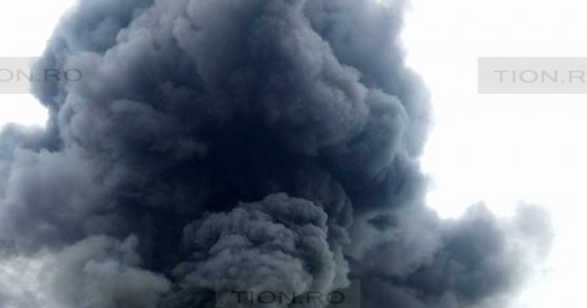 Incendiu într-o piață din Arad într-o piață din Arad