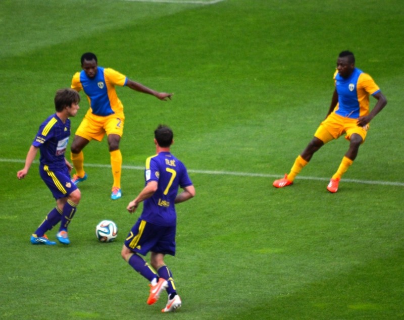 VIDEO/ Mutu a adus victoria Petrolului în meciul cu NK Maribor, în stil ”Panenka”