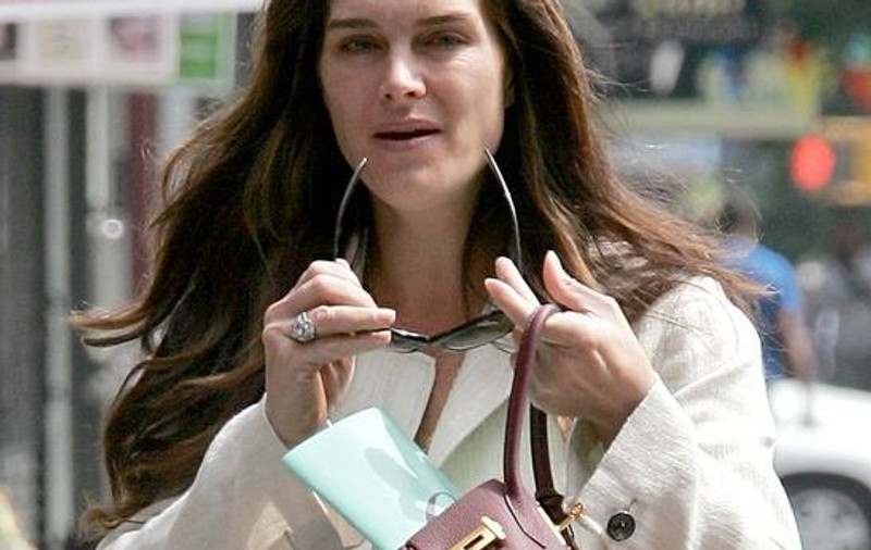 Brooke Shields, la un pas de moarte