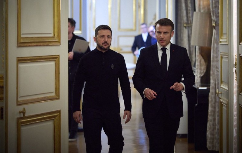 Volodimir Zelenski se va întâlni cu Emmanuel Macron după discuția dintre Donald Trump și Vladimir Putin din Alaska