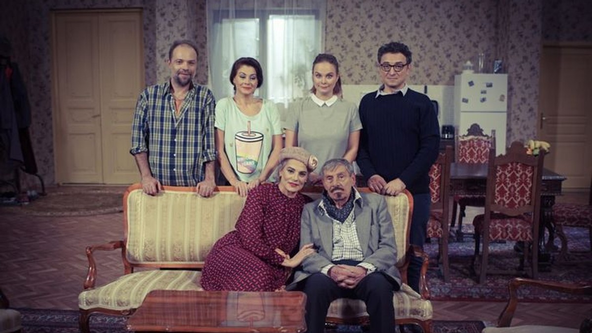 Sitcom „Primăverii” TVR2