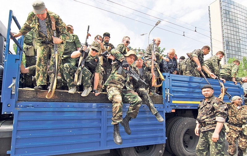 «Preşedintele de ciocolată» a pus ARMATA pe separatişti