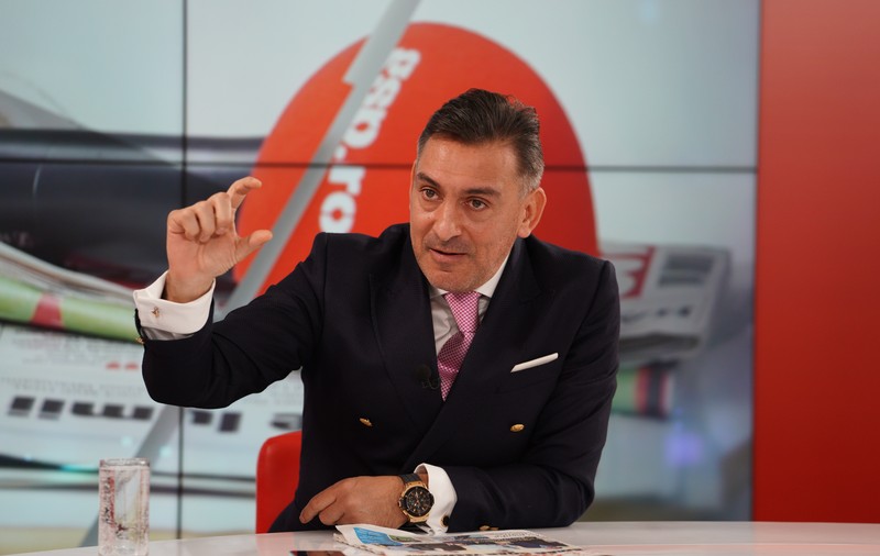 Ilie Dumitrescu a vorbit deschis la emisiunea "Prietenii lui Ovidiu" de la gsp.ro, despre  implicarea lui Becali în alcătuirea echipei: "Mulți patroni din România se bagă peste antrenori"