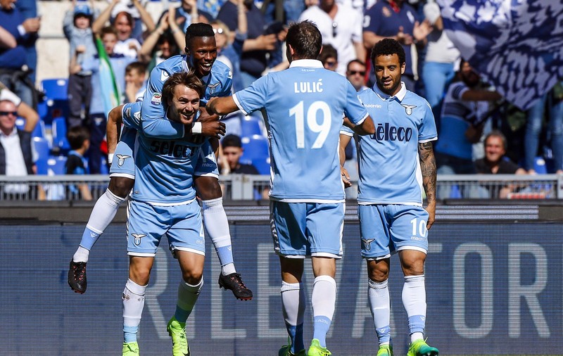 Italia, etapa a 36-a. Inter e la pământ: 1-2 cu Sassuolo! Suporterii din peluză au plecat încă de la pauză. Roma a bătut-o pe Juve, dar titlul e imposibil / VIDEO
