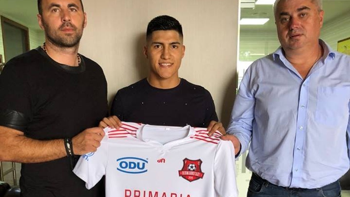 Nou-promovatele continuă transferurile. Dunărea aduce un fost stelist, la Sibiu au ajuns un jucător de națională. Sibienii l-au prezentat pe boliviano-spaniolul Luis Alberto Vega