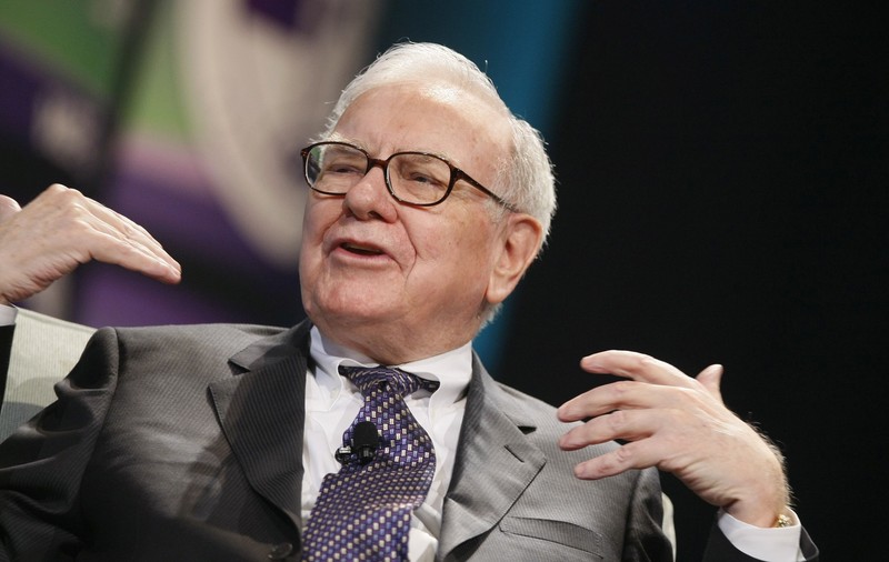 La 94 de ani, Warren Buffett face afaceri de miliarde: a vândut din nou acţiuni Bank of America