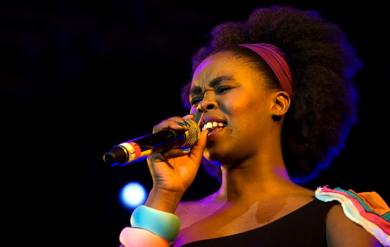 Zahara, un simbol al muzicii sud-africane, a murit. Cântăreața avea 36 de ani