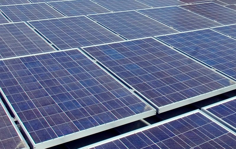 Primăria sectorului 2 îşi pune panouri solare 