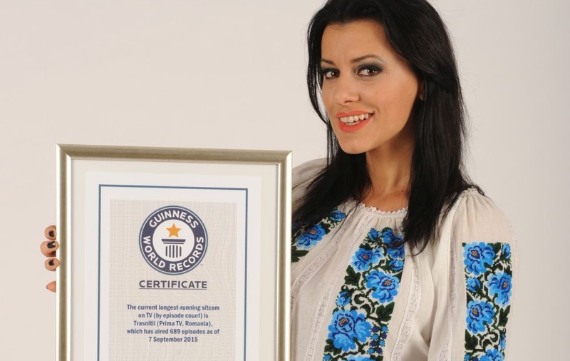 Livia Taloi, alias Ema din Trăsniții, și-a sărbătorit ziua de naștere pe platourile de filmare. A împlinit 37 de ani
