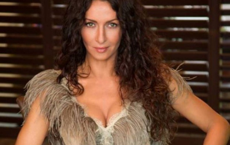 Mihaela Rădulescu și-a corectat sprâncenele. Cum arată acum diva de la Monaco