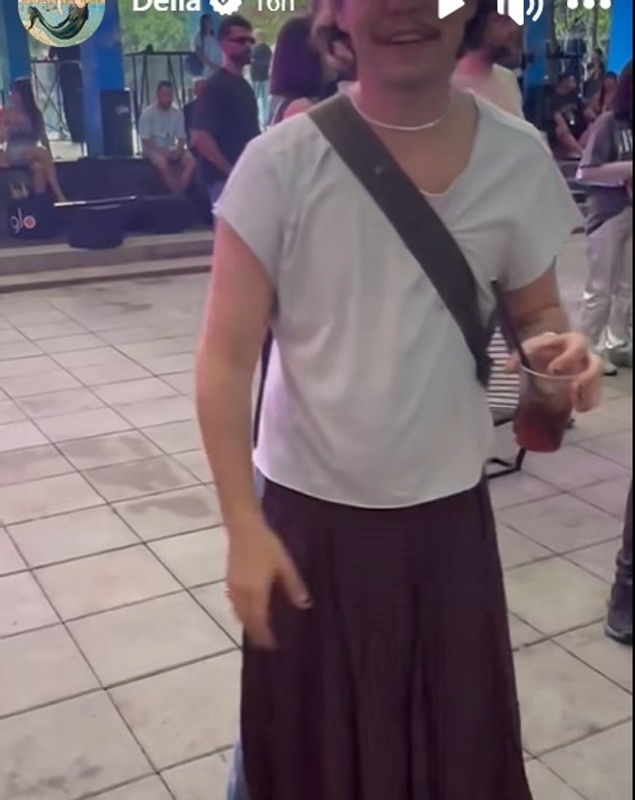 Delia s-a întâlnit la festivalul Summer Well cu Oana Matache și Radu Siffredi. Ce relație are cântăreața acum cu sora ei