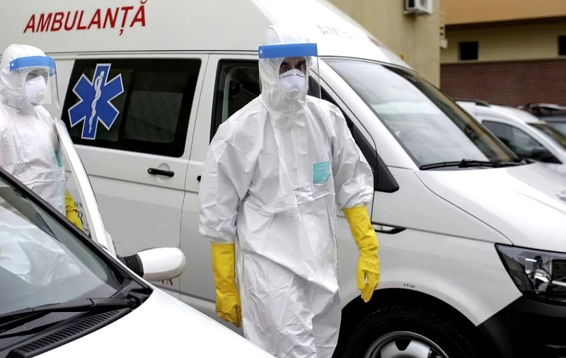 Haos la Spitalul Județean din Târgu-Mureș. Pacienții cu Covid-19 au așteptat chiar și cinci ore în salvare