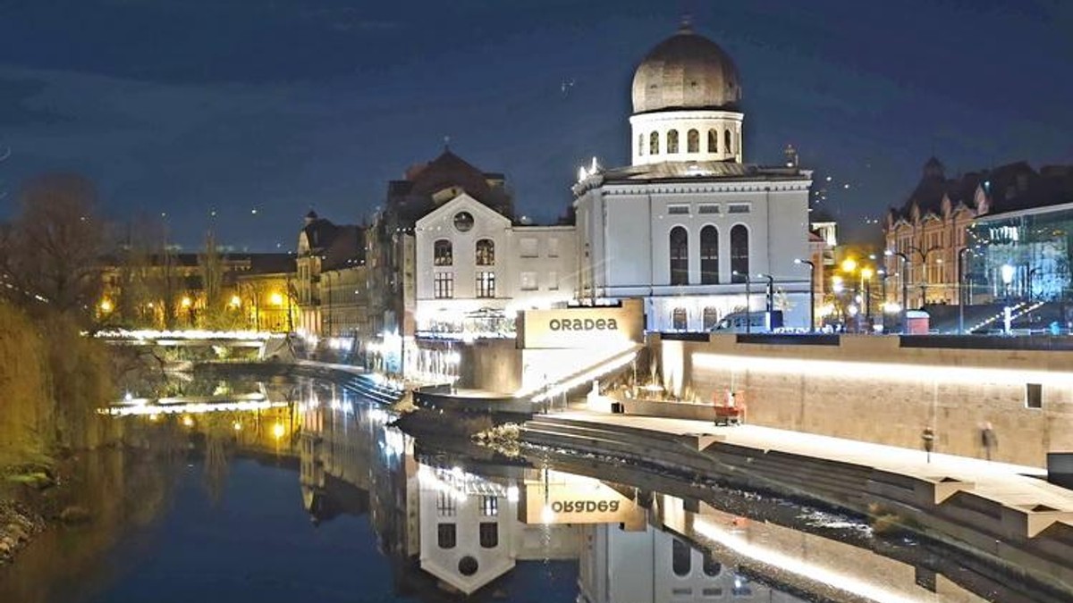 Piața Independenței din Oradea