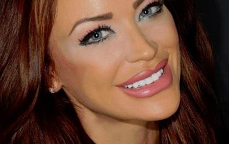 Bianca Drăgușanu, cu DINȚII PERFECȚI, dar BUZELE MUTILATE! Vezi ÎN ARTICOL imaginile care te pun pe gânduri!