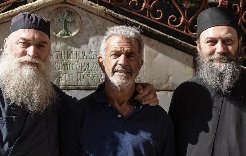 Mel Gibson, în reculegere la Muntele Athos: „Nu am simțit niciodată o legătură atât de profundă cu Dumnezeu”