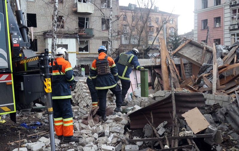 „Nu pot trăi cu asta”. Un inginer rus care s-a sinucis a lăsat un bilet în care a explicat că bunica lui ucraineană a fost ucisă de o rachetă produsă în uzina lui