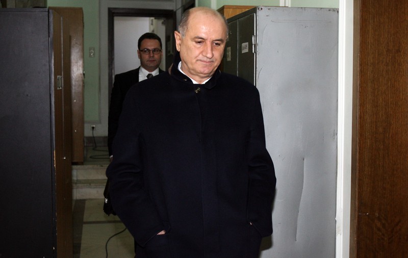 Cum scapă Copos: ”Lucrezi la tâmplărie, ieși rapid din pușcărie!”