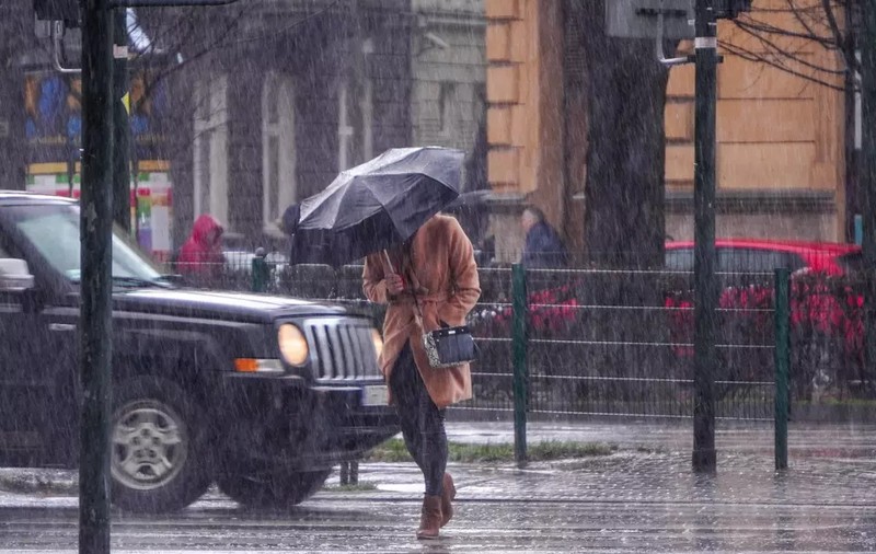 Prognoza meteo pentru următoarele două săptămâni. Cum va fi vremea în ultima lună de toamnă