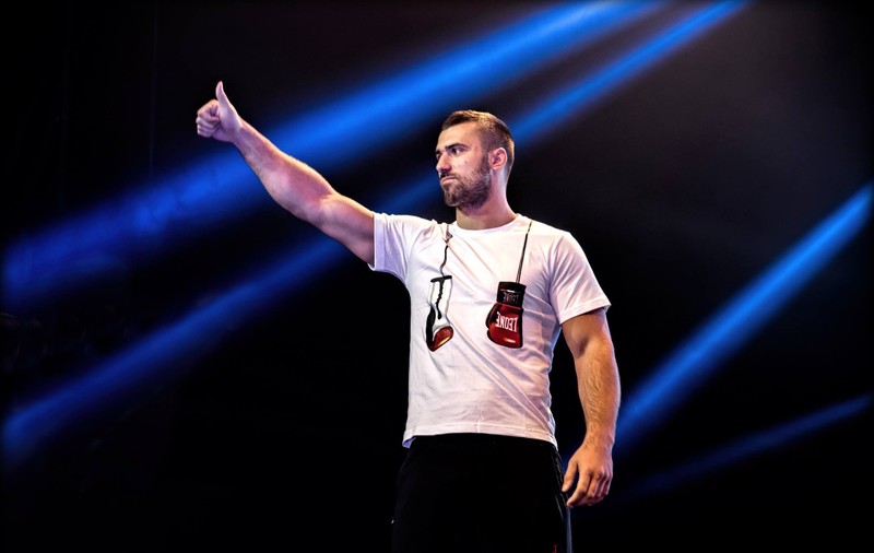 Luptătorul K1 Andrei Stoica a început în forță anul 2017. L-a altoit pe Voronin! / GALERIE FOTO