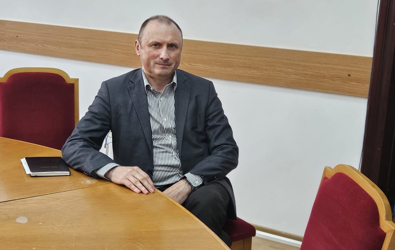 Profesorul Gheorghe-Ilie Fârte, specialist în comunicare politică, despre criza guvernamentală: „Răul fundamental a fost comis prin crearea Marii Coaliții, în numele stabilității”