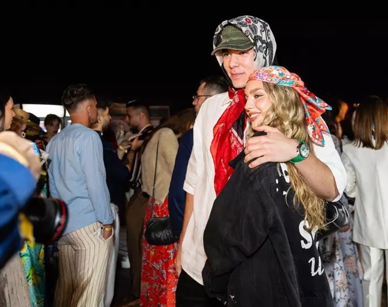 Fiul Romaniței Iovan, apariție controversată la VIVA! Influencers Party 2024. Albert a venit însoțit de o prietenă