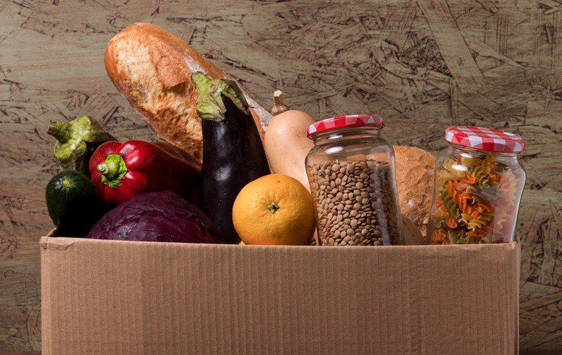 România are un deficit comercial agroalimentar de peste 2,5 miliarde de euro. Cele mai importate alimente sunt pâinea, carnea de porc și brânza
