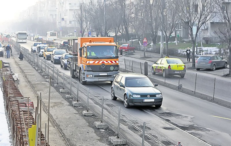 În craterele astea rămâneți fără capacele roților!