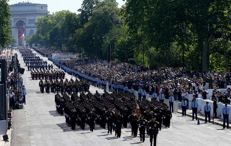 Franța celebrează ziua naţională. Parada militară, perturbată de organizarea Jocurilor Olimpice | VIDEO
