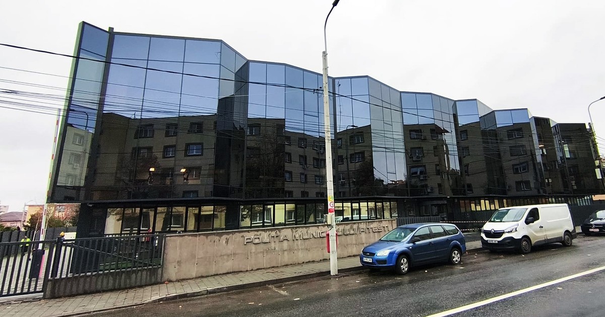 Sediul Politiei Pitesti. Foto Denis Grigorescu