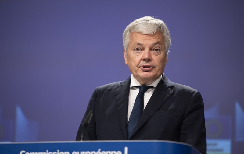 „România este o mini-Polonie în devenire”, avertizează comisarul european pentru Justiție. De ce crede asta