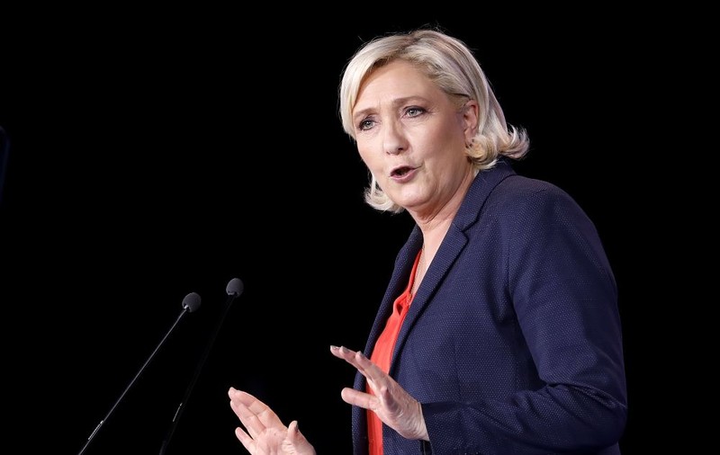 Marine Le Pen, trimisă de judecători la o evaluare psihiatrică, după ce a publicat poze cu execuții ISIS