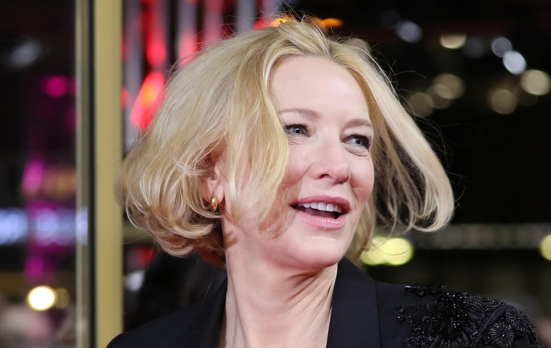 Actriţa Cate Blanchett s-a tăiat la cap cu drujba. “Sunt bine”, a transmis câștigătoarea a două premii Oscar