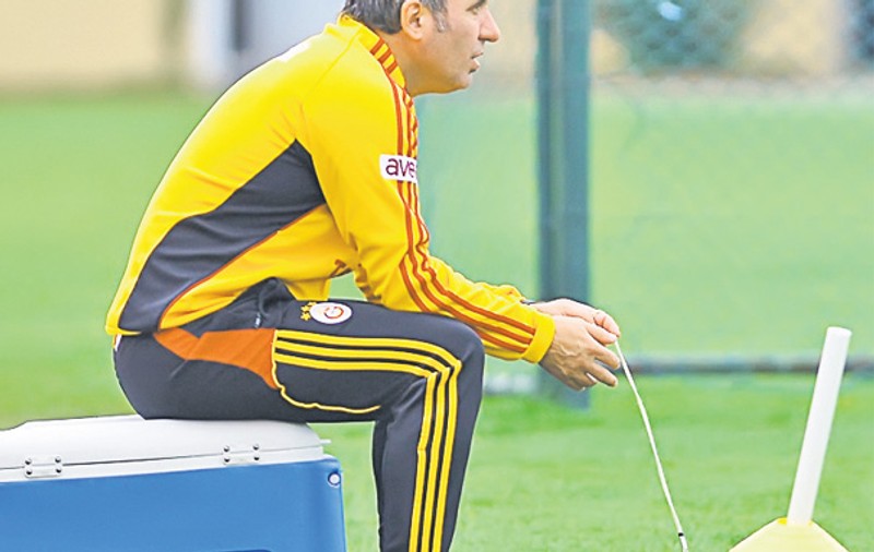 Hagi ezită