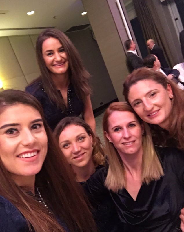 Tricolorele din echipa de Fed Cup au fost foarte elegante la dineul oficial diniantea meciului cu Belgia
