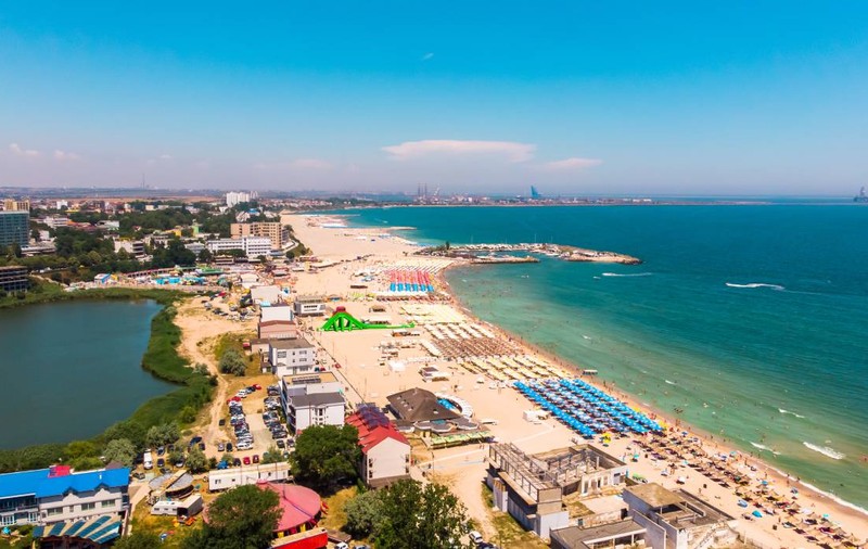 Ce a găsit Horia Constantinescu după un control pe faleza din Eforie Nord: „Un loc desprins din Pakistan sau India”