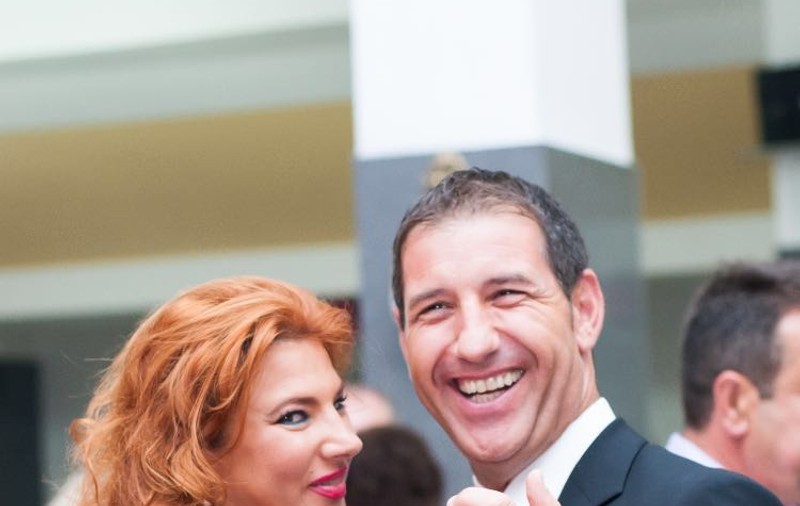 Marian Toader, primarul din Zăbrani, o acuză pe Mihaela Borcea de infidelitate! “Nu îţi duci şoferul în Dubai sau în Turcia sau la Viena”